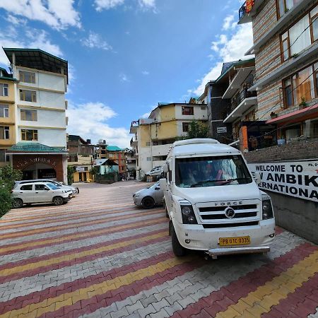 New Ambika International Mall Road Hotel Manāli Eksteriør billede